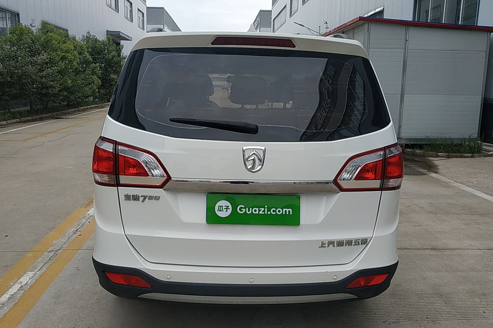 宝骏730 2014款 1.5L 手动舒适ESP版 7座