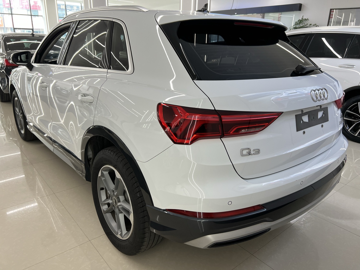 奥迪Q3 2021款 35 TFSI 进取致雅型