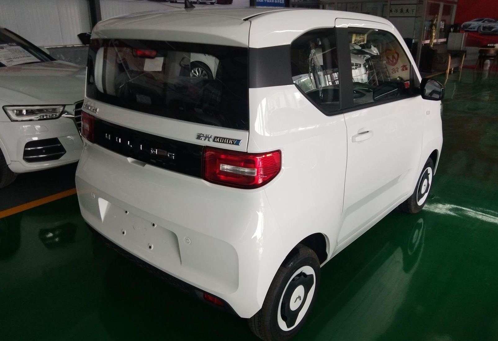 五菱汽车 宏光MINI EV 2022款 轻松款 磷酸铁锂