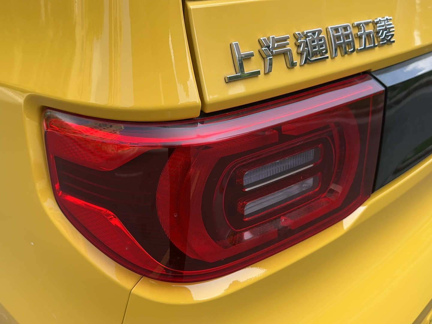 五菱汽车 宏光MINI EV 2021款 马卡龙臻享款 磷酸铁锂