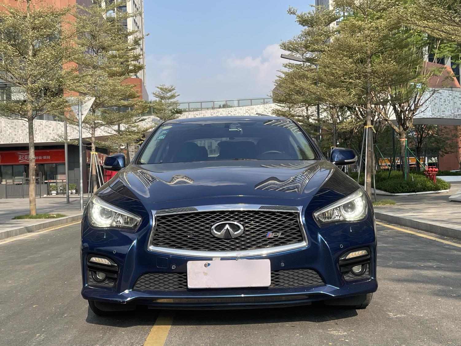 英菲尼迪Q50L 2015款 2.0T 运动版