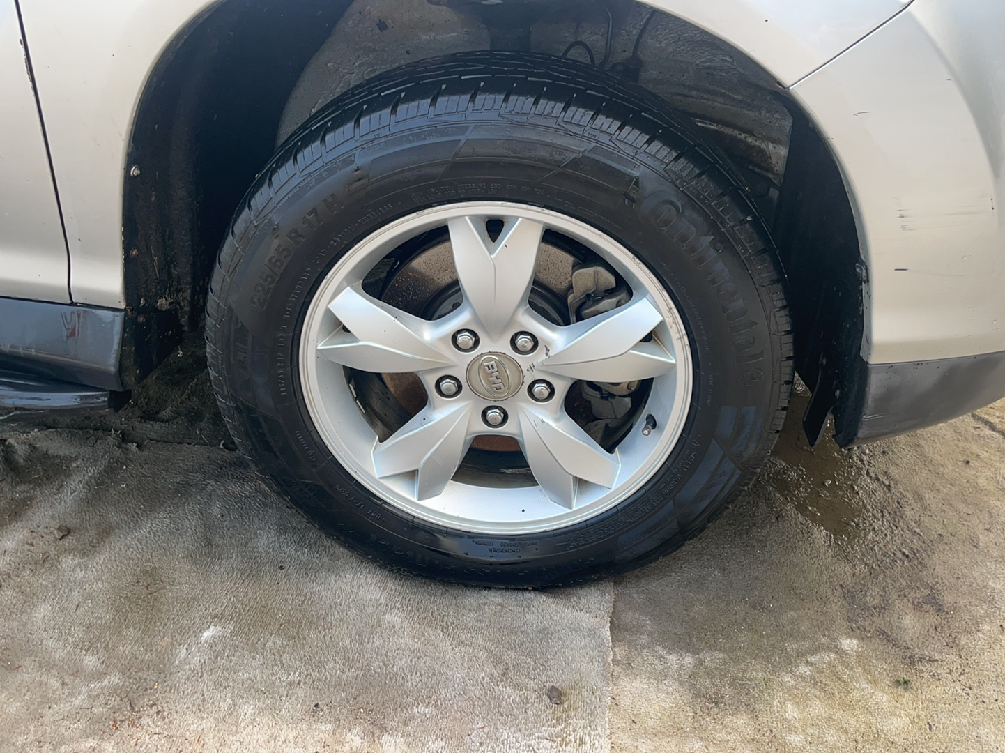 比亚迪S6 2011款 2.0L 手动豪华型