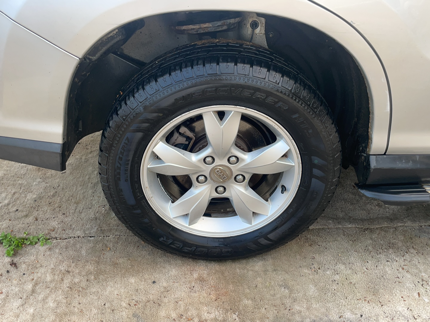 比亚迪S6 2011款 2.0L 手动豪华型