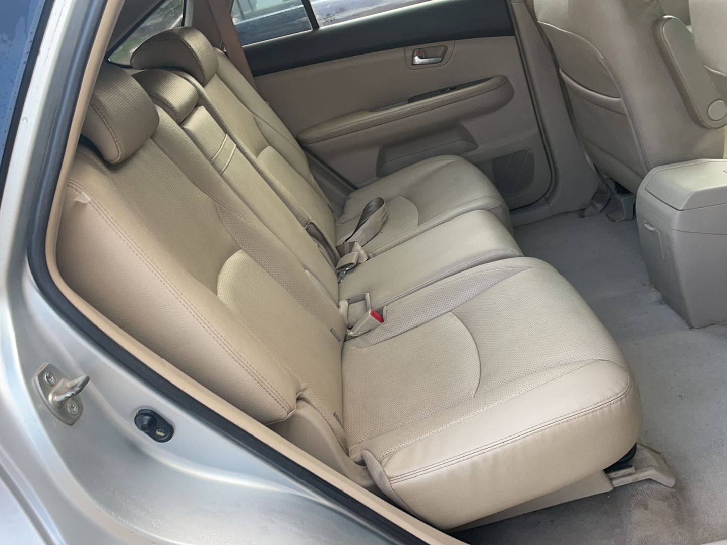 比亚迪S6 2011款 2.0L 手动豪华型