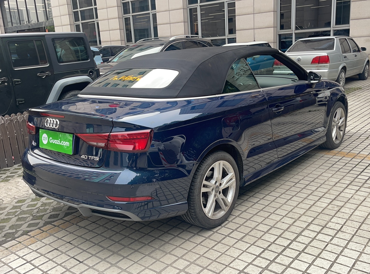 奥迪A3 2017款 Cabriolet 40 TFSI(进口)