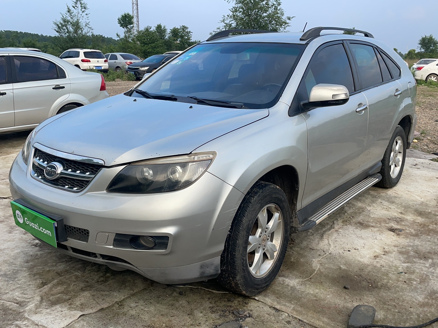 比亚迪S6 2011款 2.0L 手动豪华型