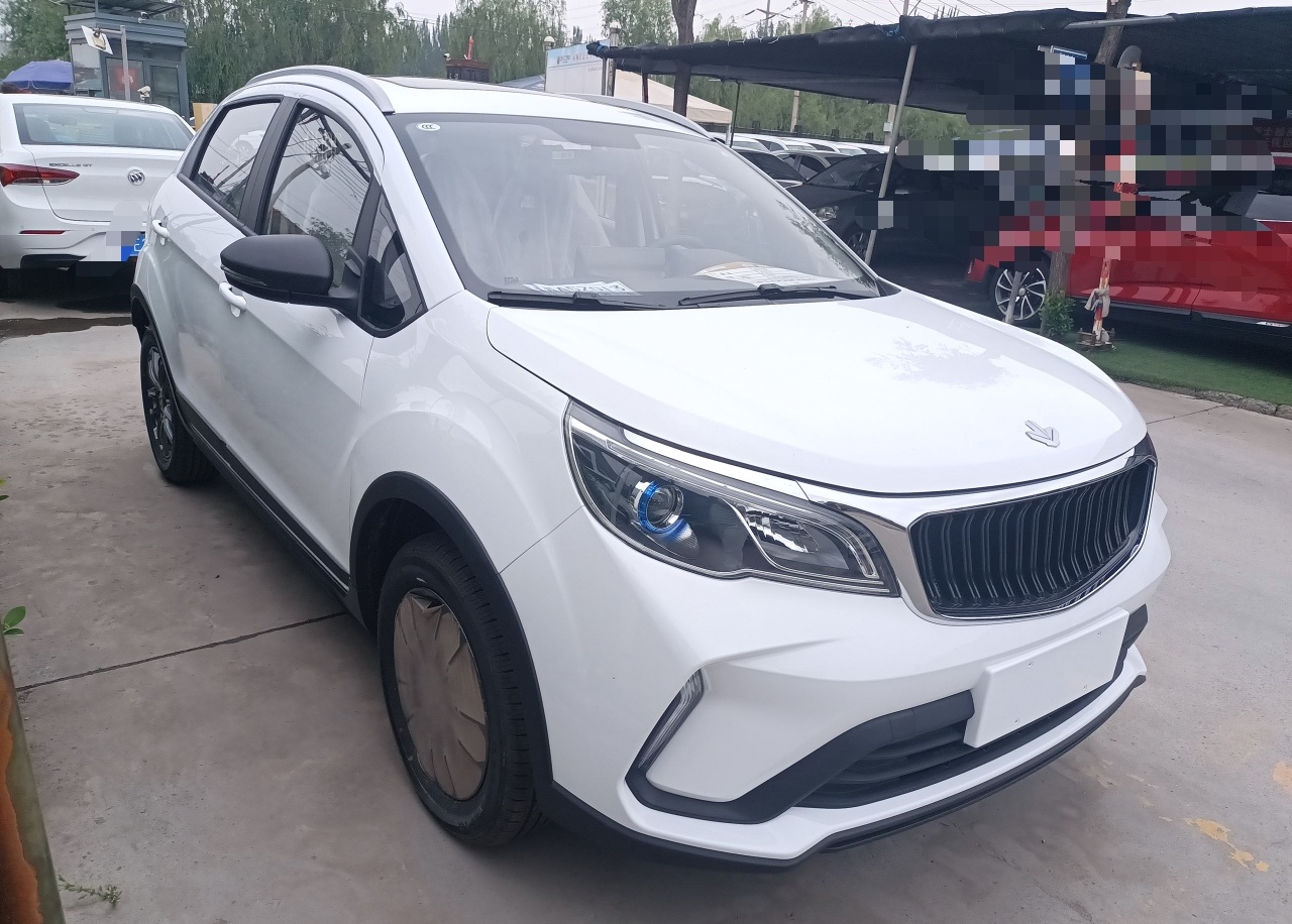 睿蓝汽车X3 PRO 2022款 1.5L 手动小萌