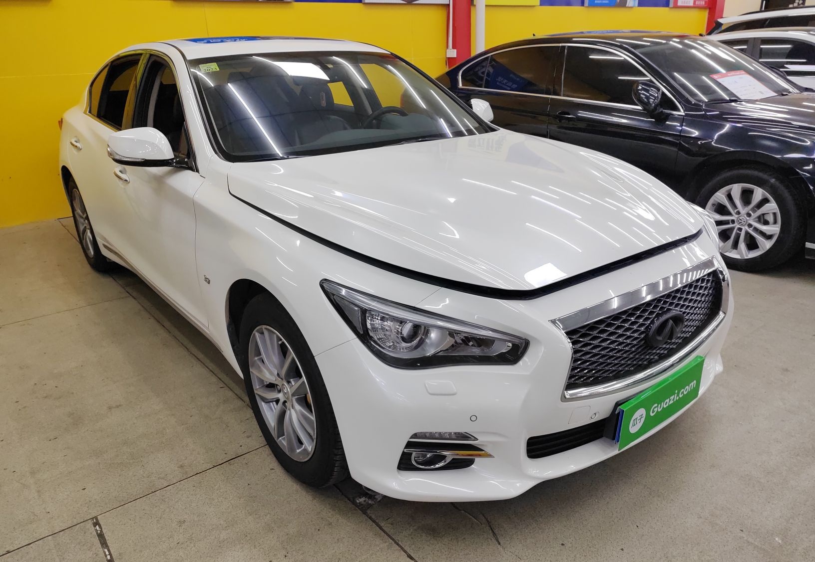 英菲尼迪Q50L 2016款 2.0T 悦享版