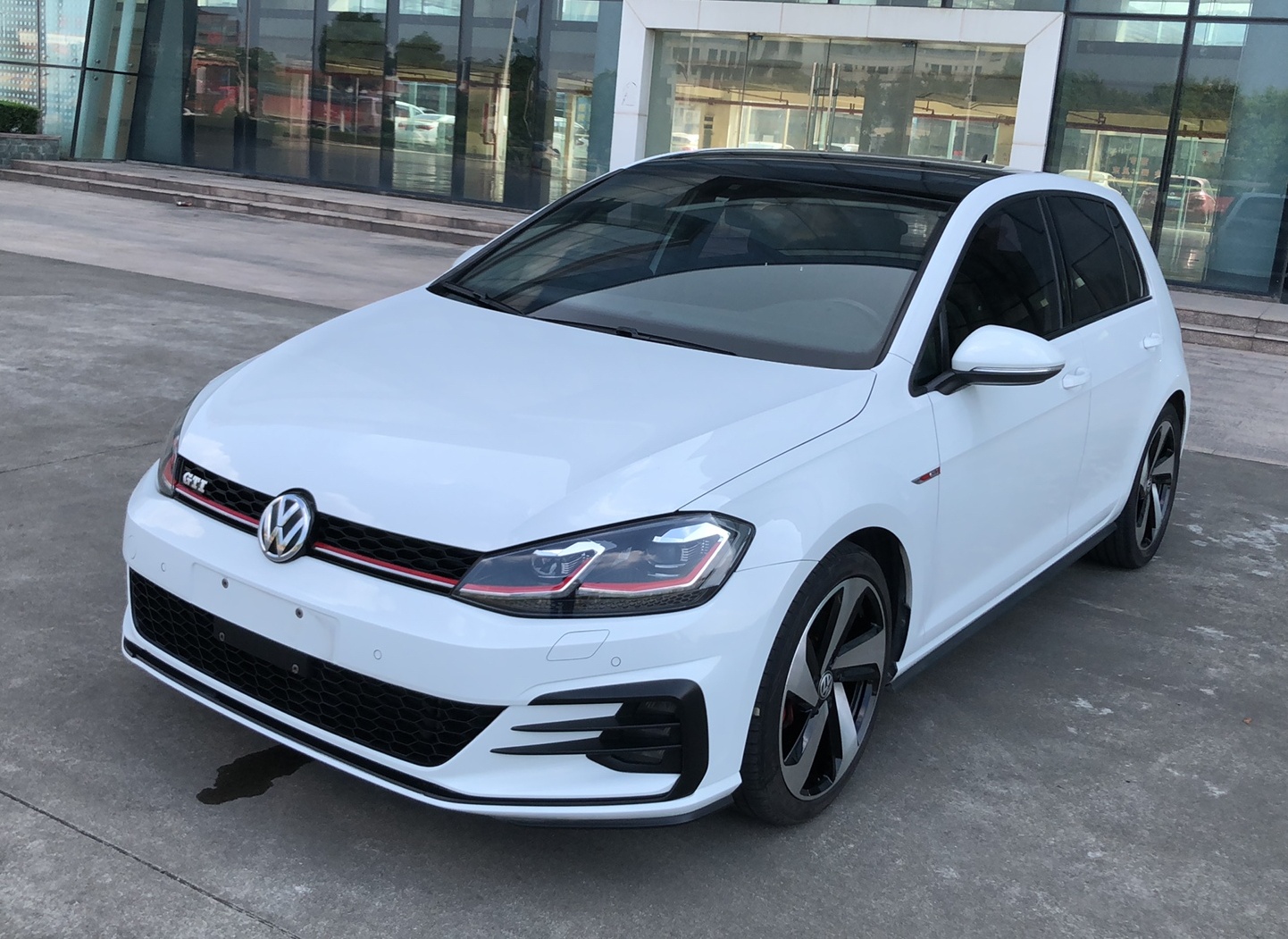 大众 高尔夫 2019款 2.0TSI GTI 国V