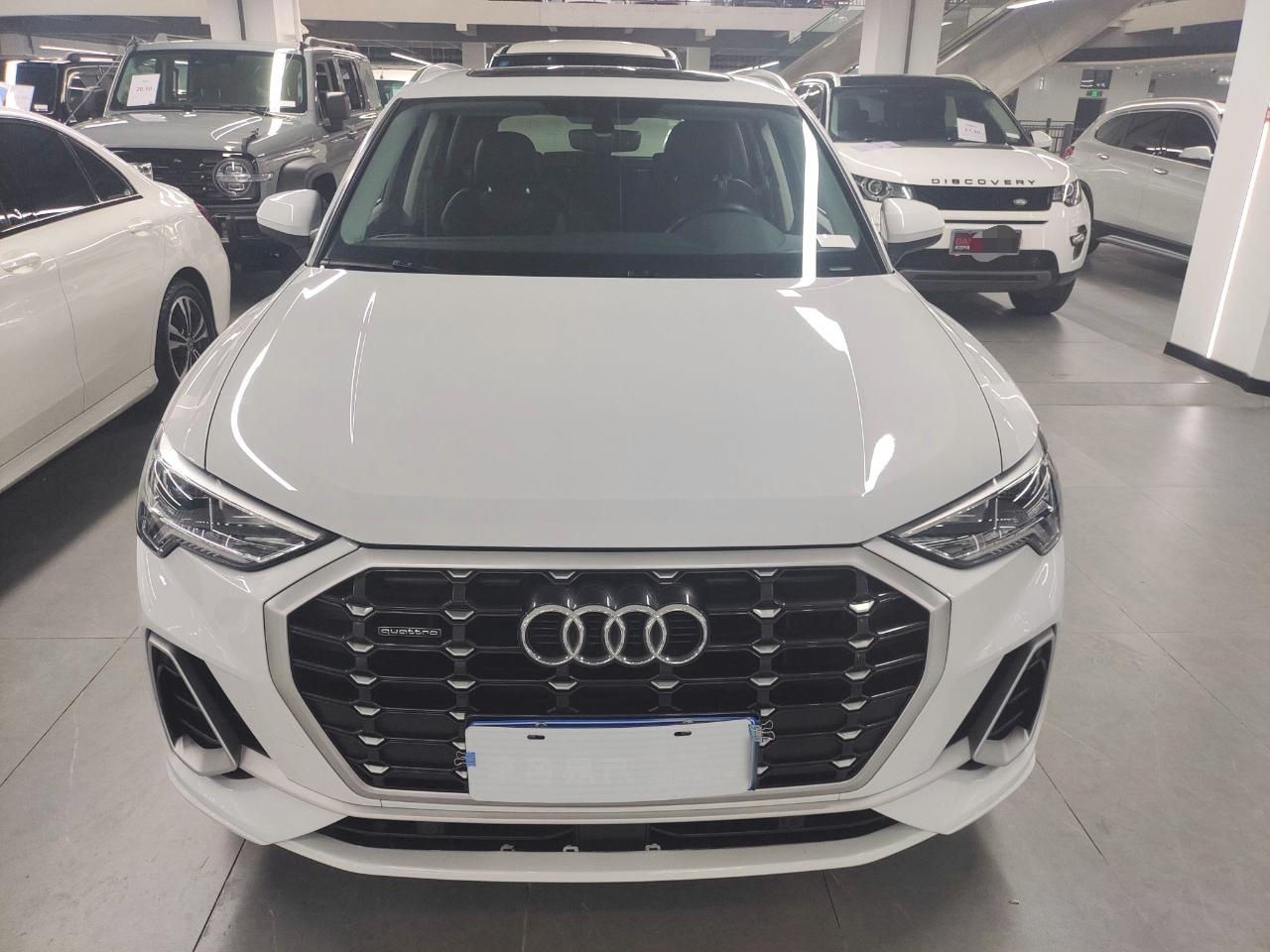 奥迪Q3 2019款 40 TFSI quattro 时尚动感型