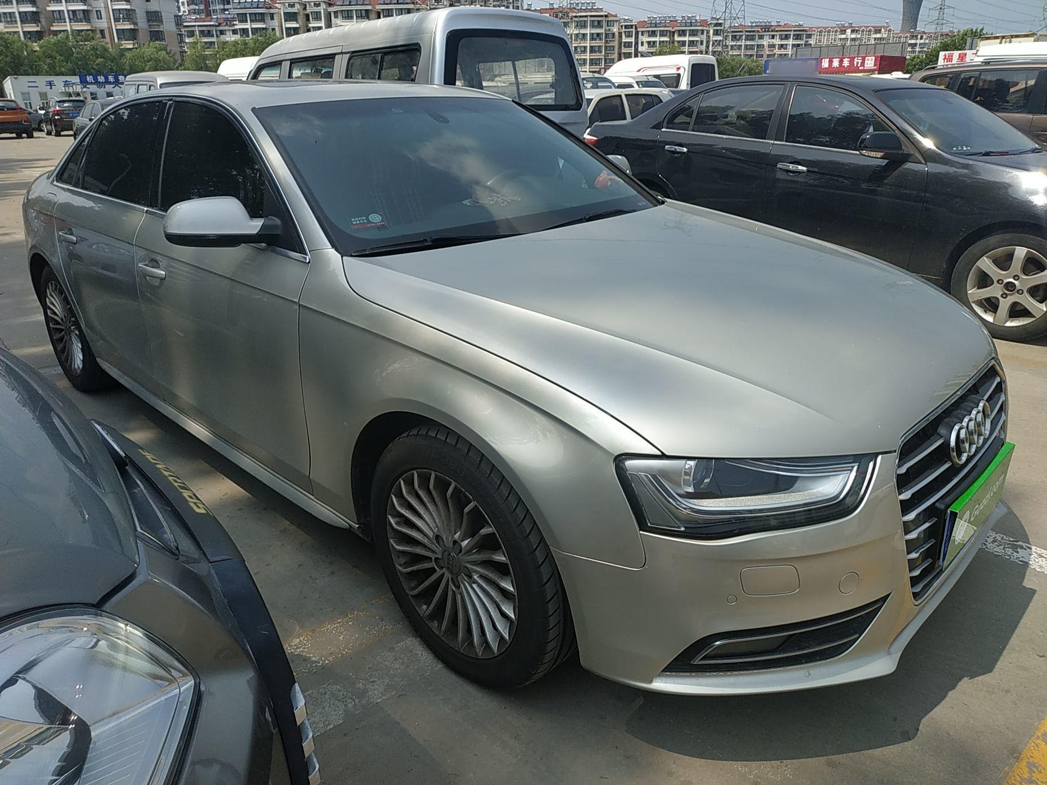 奥迪A4L 2015款 35 TFSI 自动舒适型