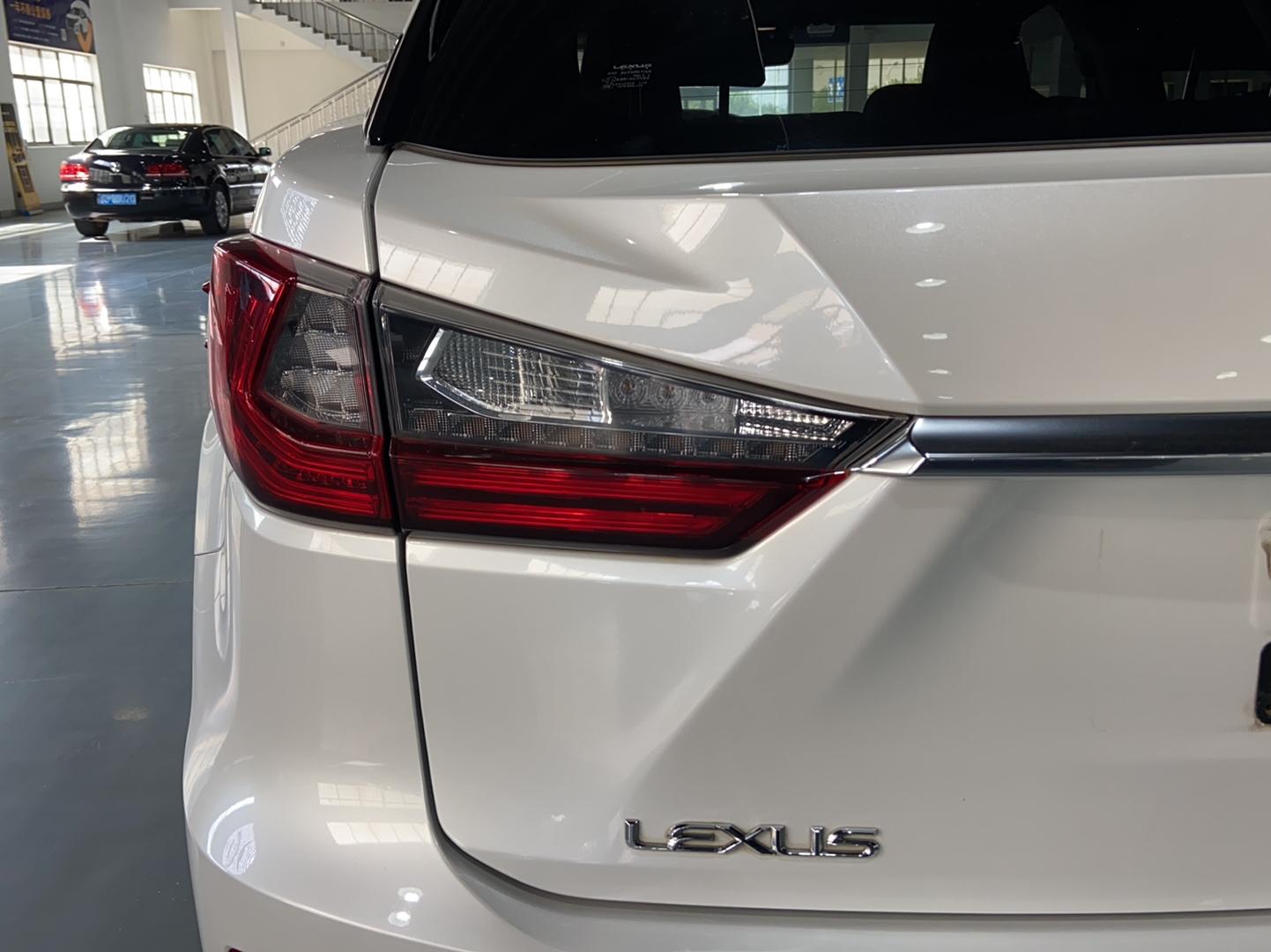 雷克萨斯RX 2016款 450h 四驱典雅版