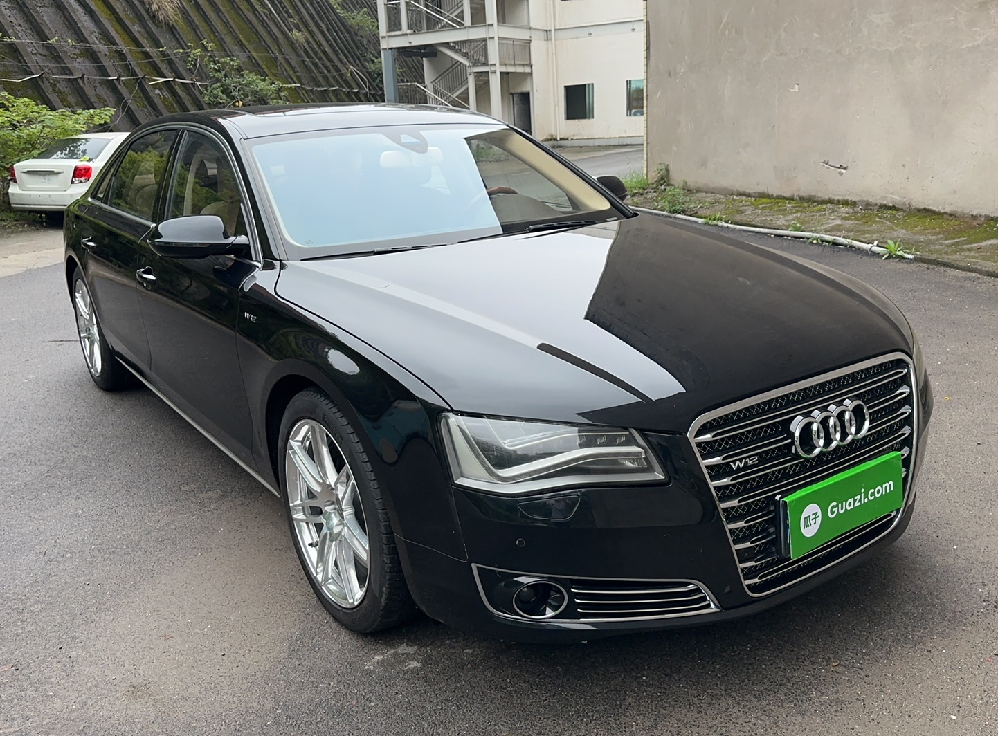 奥迪A8 2011款 A8L W12 6.3 FSI quattro(进口)