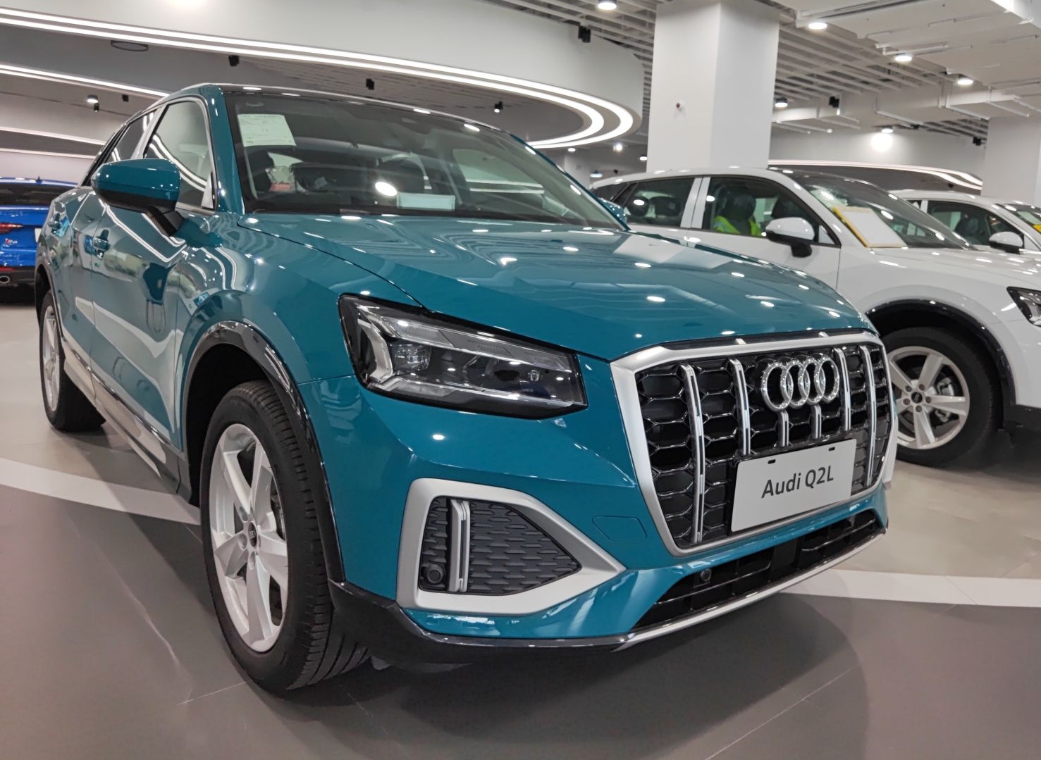 奥迪Q2L 2022款 35 TFSI 进取致雅型