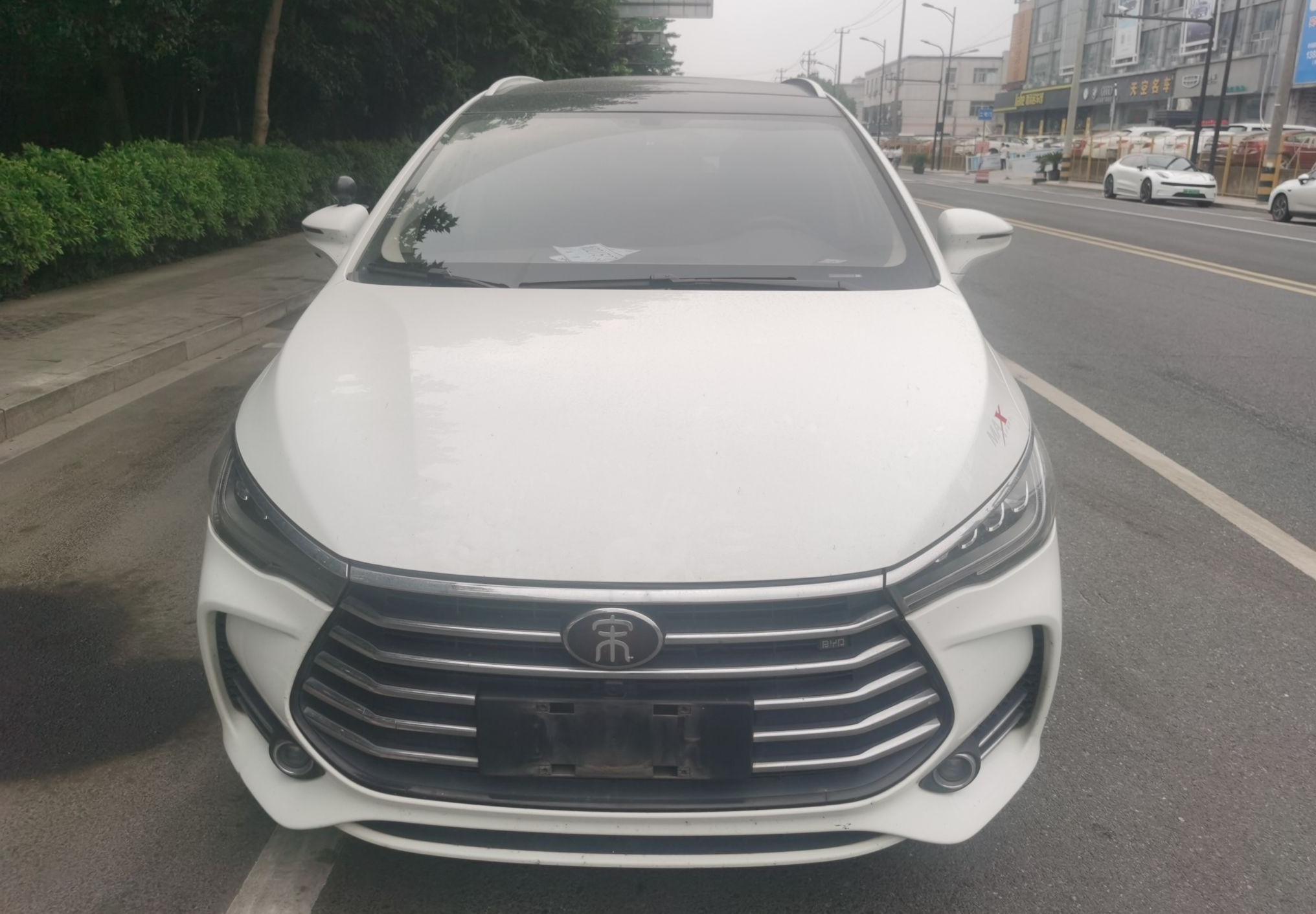 比亚迪 宋MAX 2018款 1.5T 自动智联精英型 6座