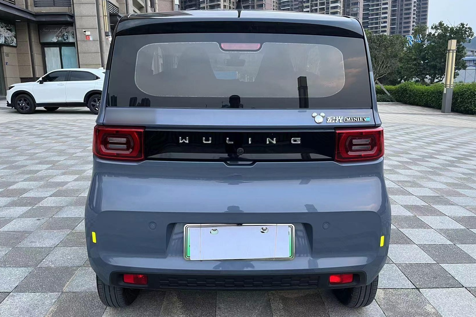 五菱汽车 宏光MINI EV 2021款 马卡龙时尚款 磷酸铁锂