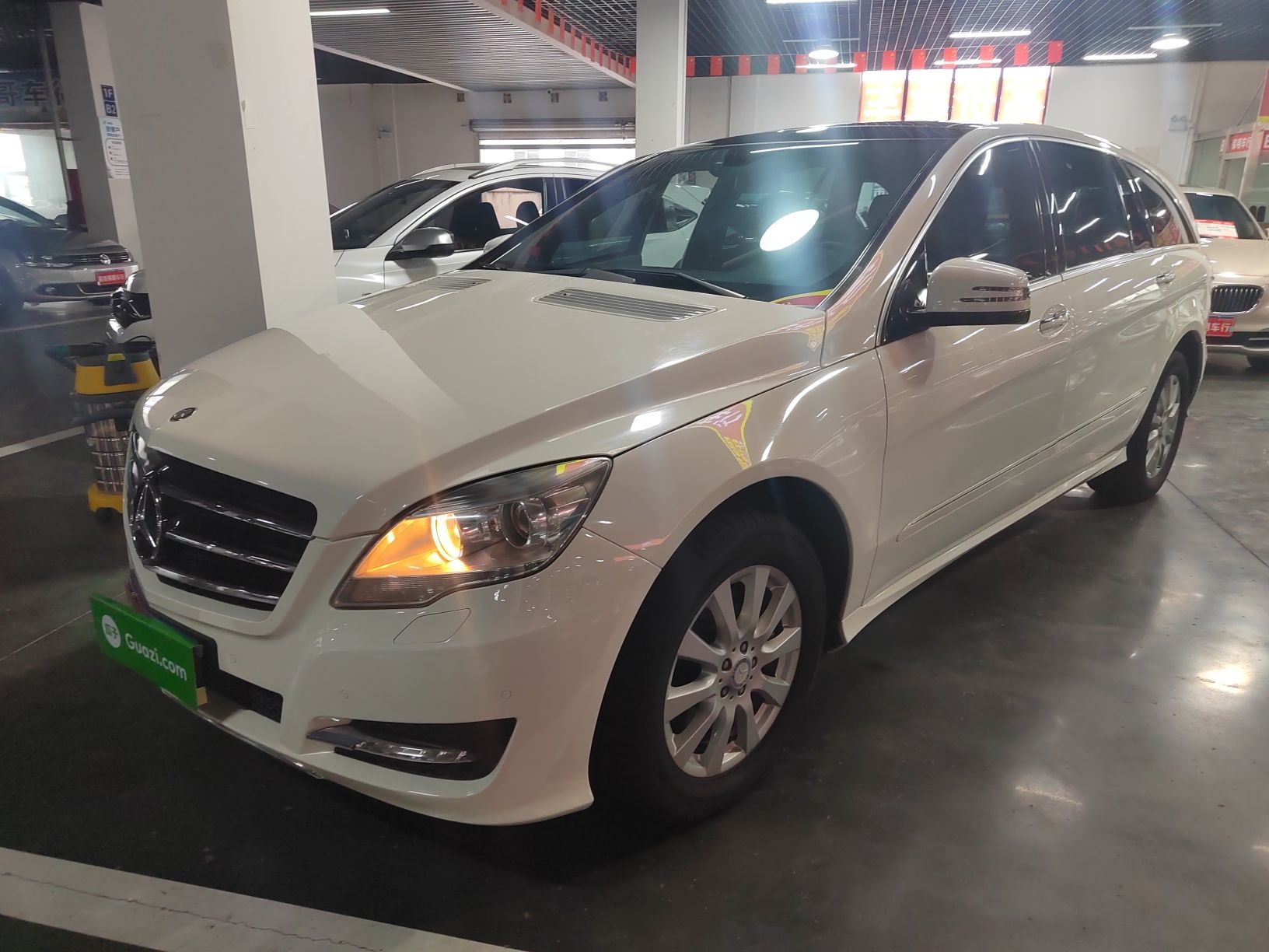 奔驰R级 2011款 R 350 L 4MATIC(进口)