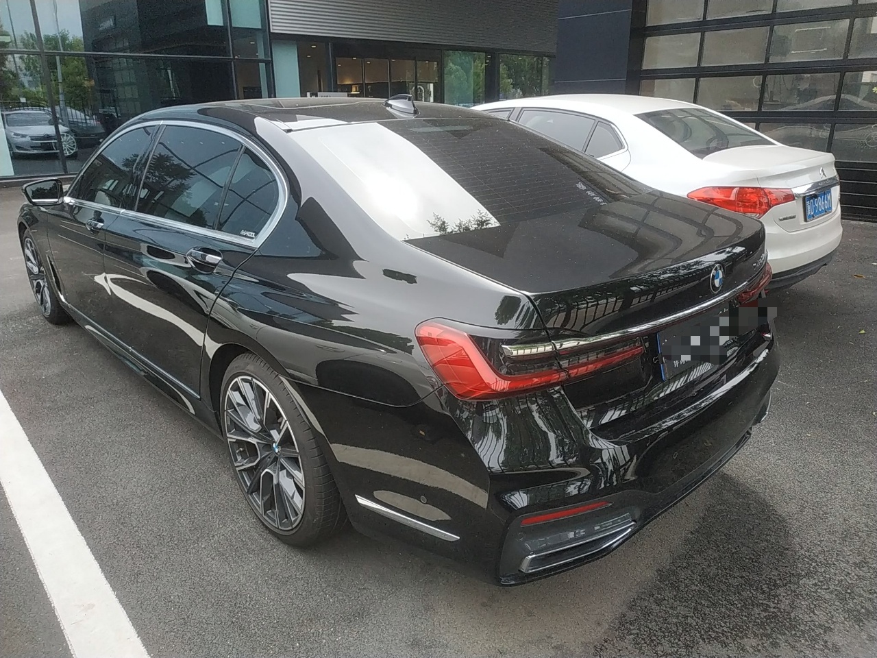 宝马7系 2021款 740Li 尊享型 M运动套装(进口)