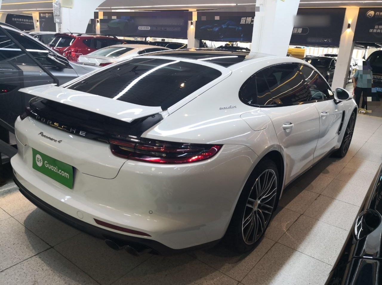 保时捷Panamera 2019款 Panamera 4 行政加长版 2.9T