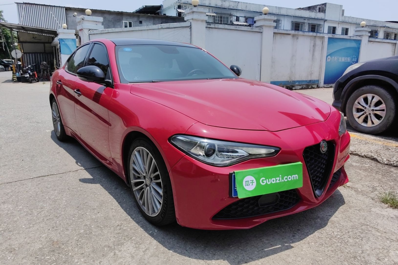 阿尔法·罗密欧 Giulia 2017款 2.0T 280HP 豪华版