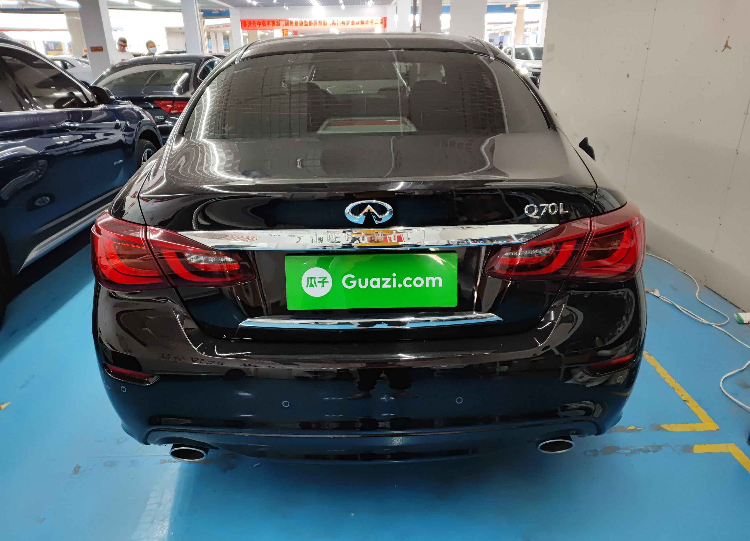 英菲尼迪Q70L 2019款 Q70L 2.0T 精英版 PLUS(进口)