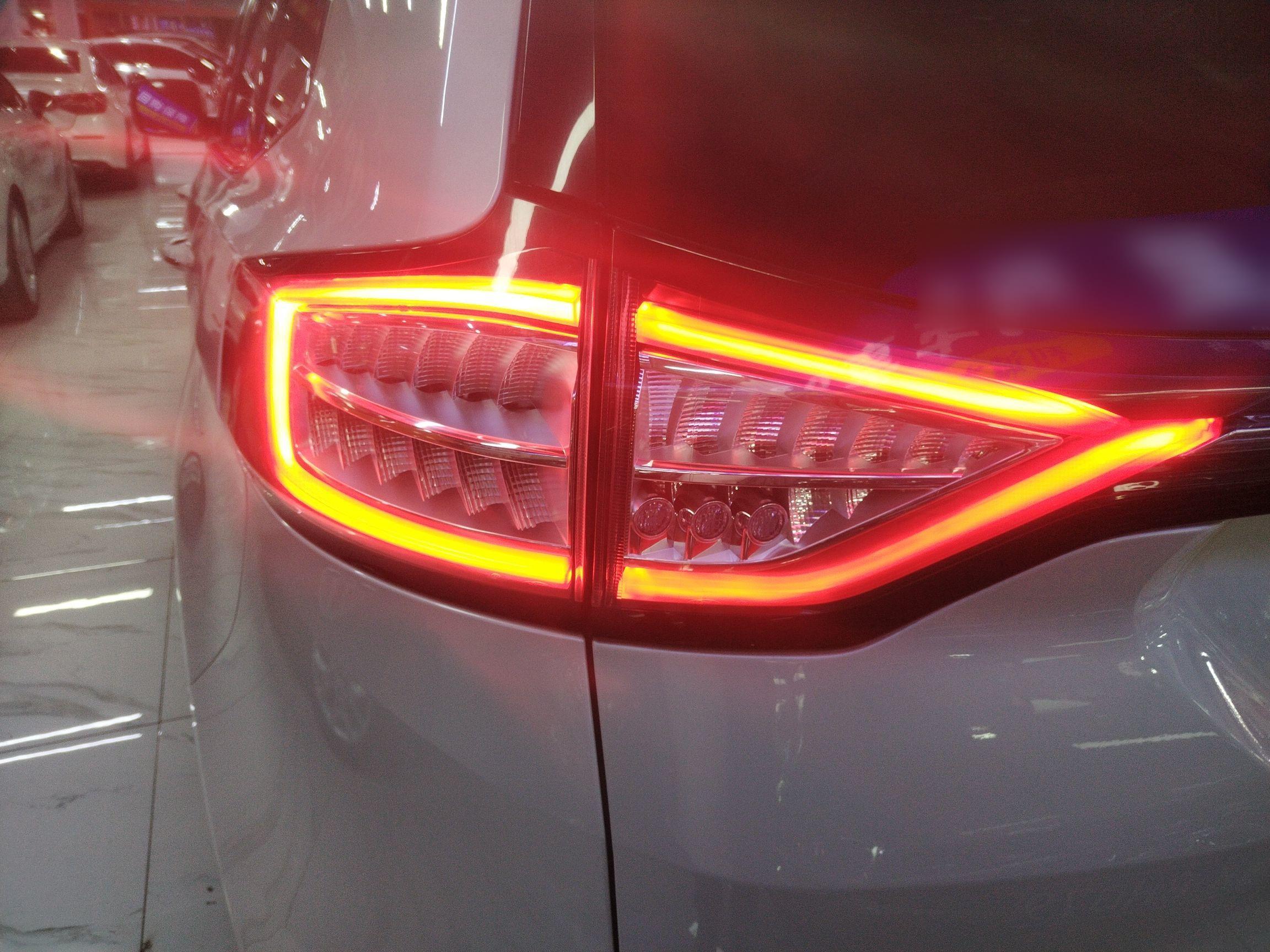 福特 锐界 2015款 2.0T GTDi 四驱豪锐型
