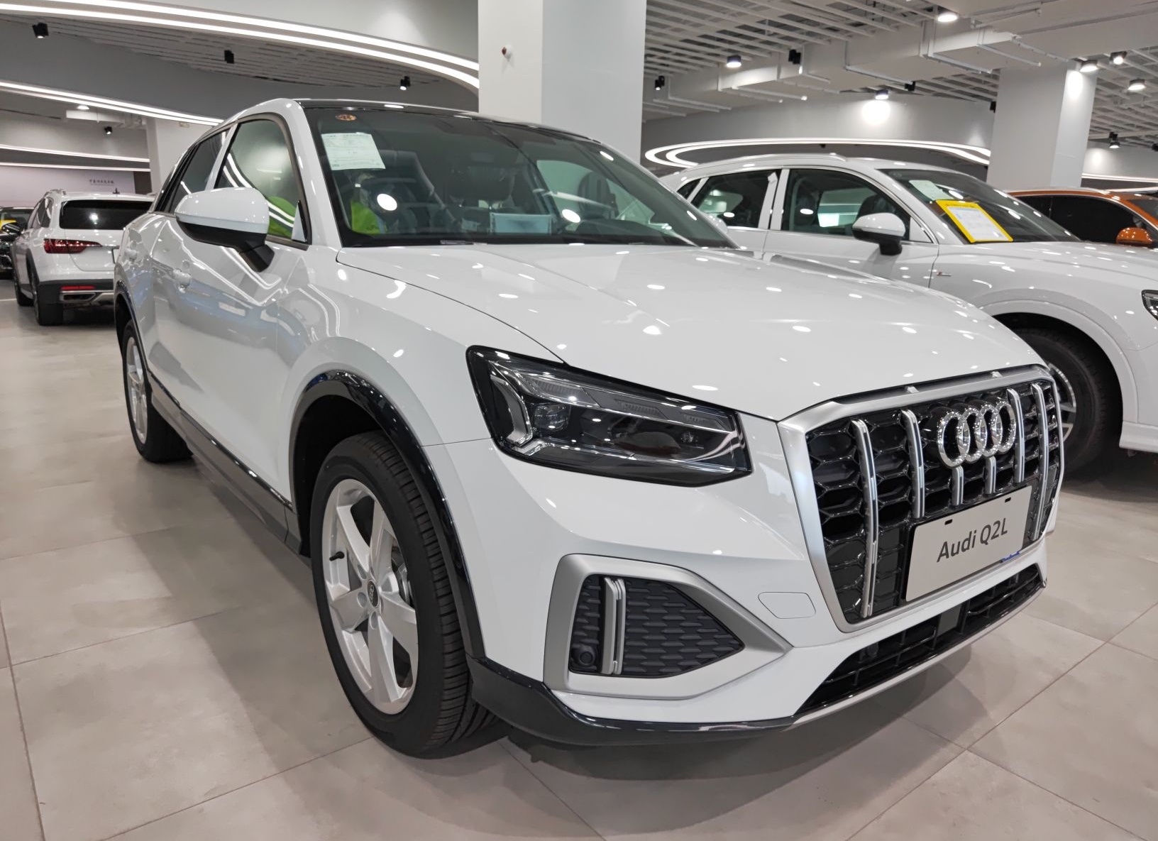 奥迪Q2L 2022款 35 TFSI 进取致雅型