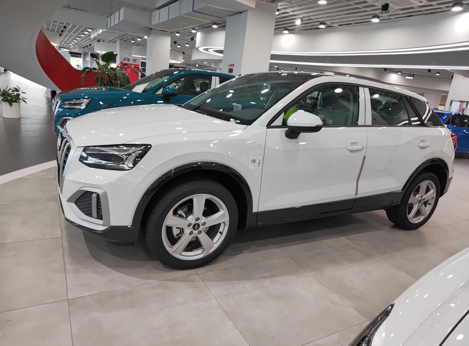 奥迪Q2L 2022款 35 TFSI 进取致雅型