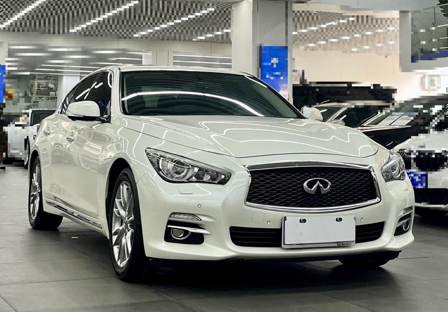 英菲尼迪Q50L 2016款 2.0T 进取版