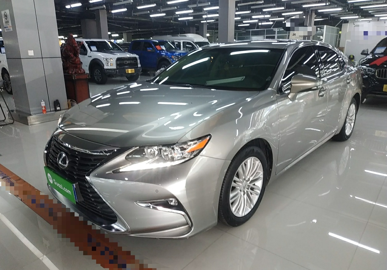 雷克萨斯ES 2015款 200 精英版