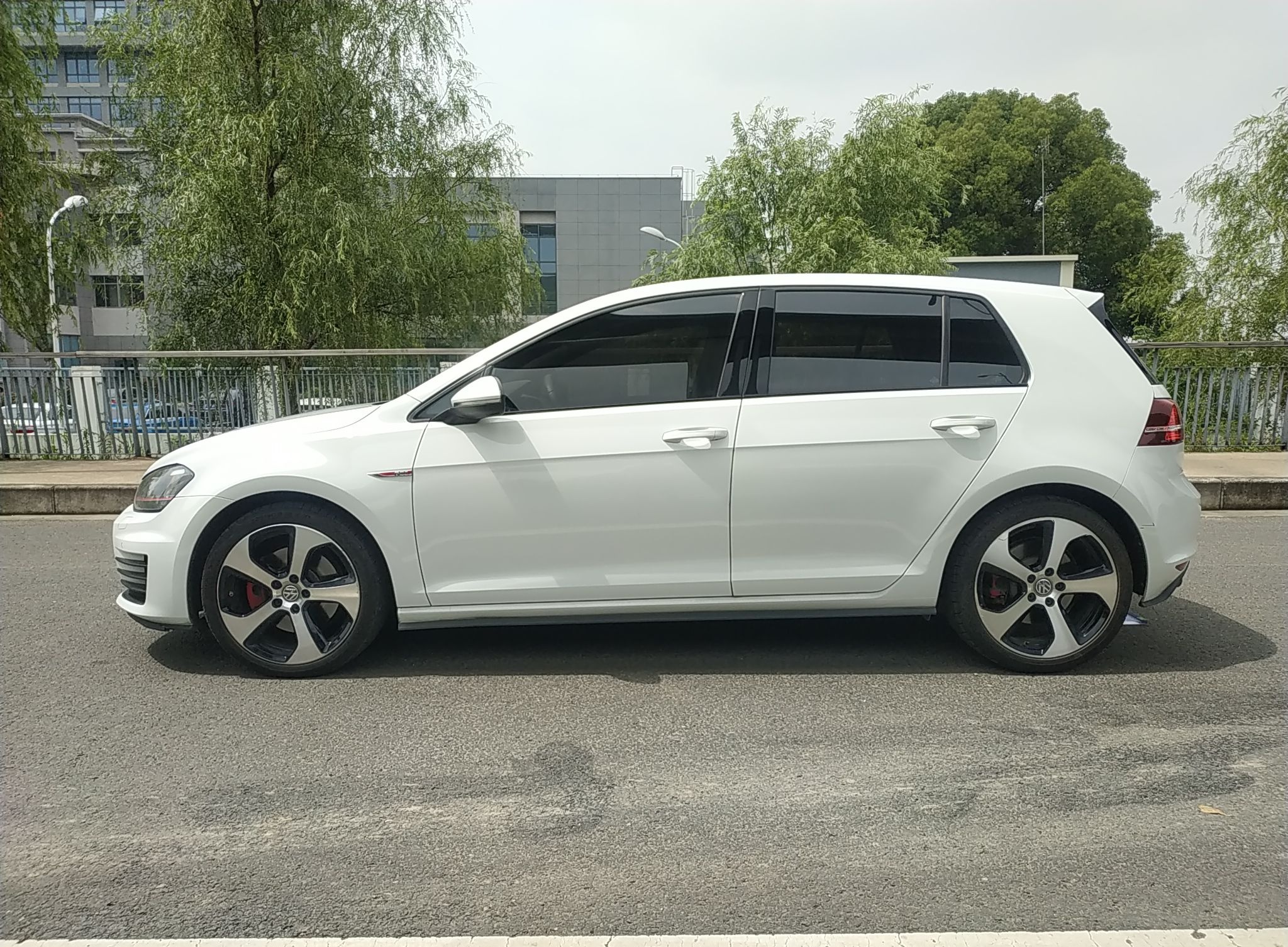 大众 高尔夫 2016款 2.0TSI GTI