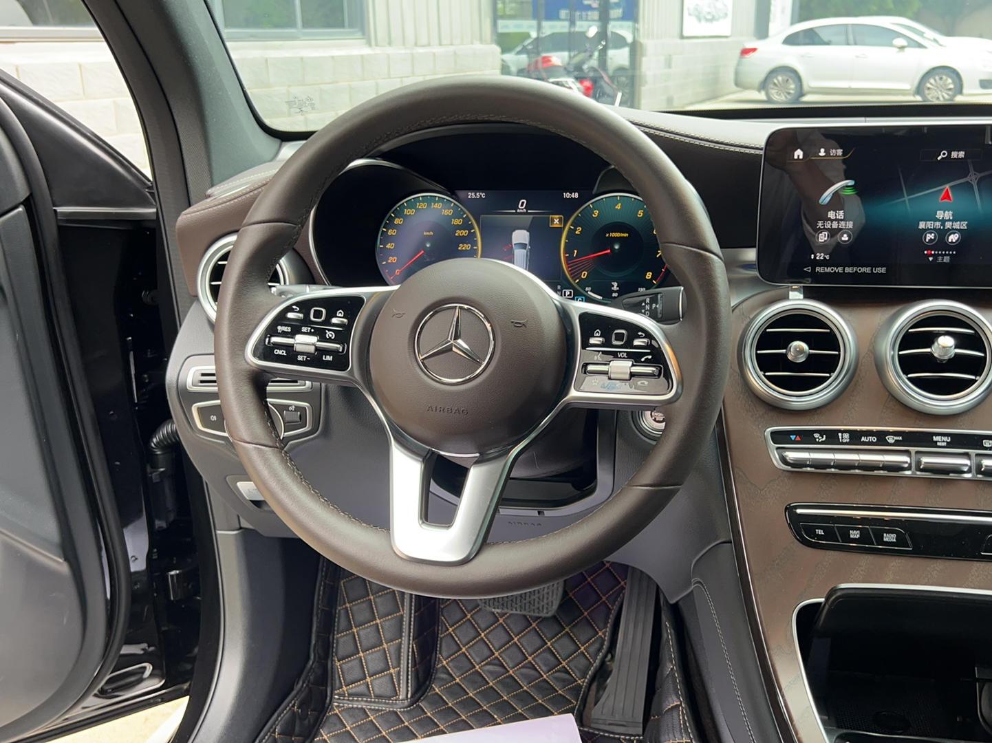 奔驰GLC级 2022款 改款 GLC 300 L 4MATIC 动感型