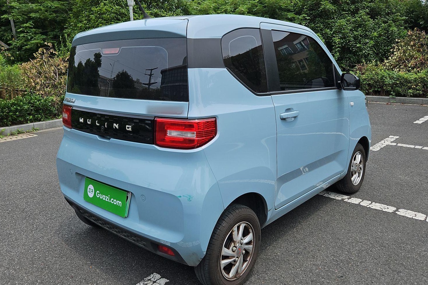 五菱汽车 宏光MINI EV 2021款 马卡龙时尚款 磷酸铁锂