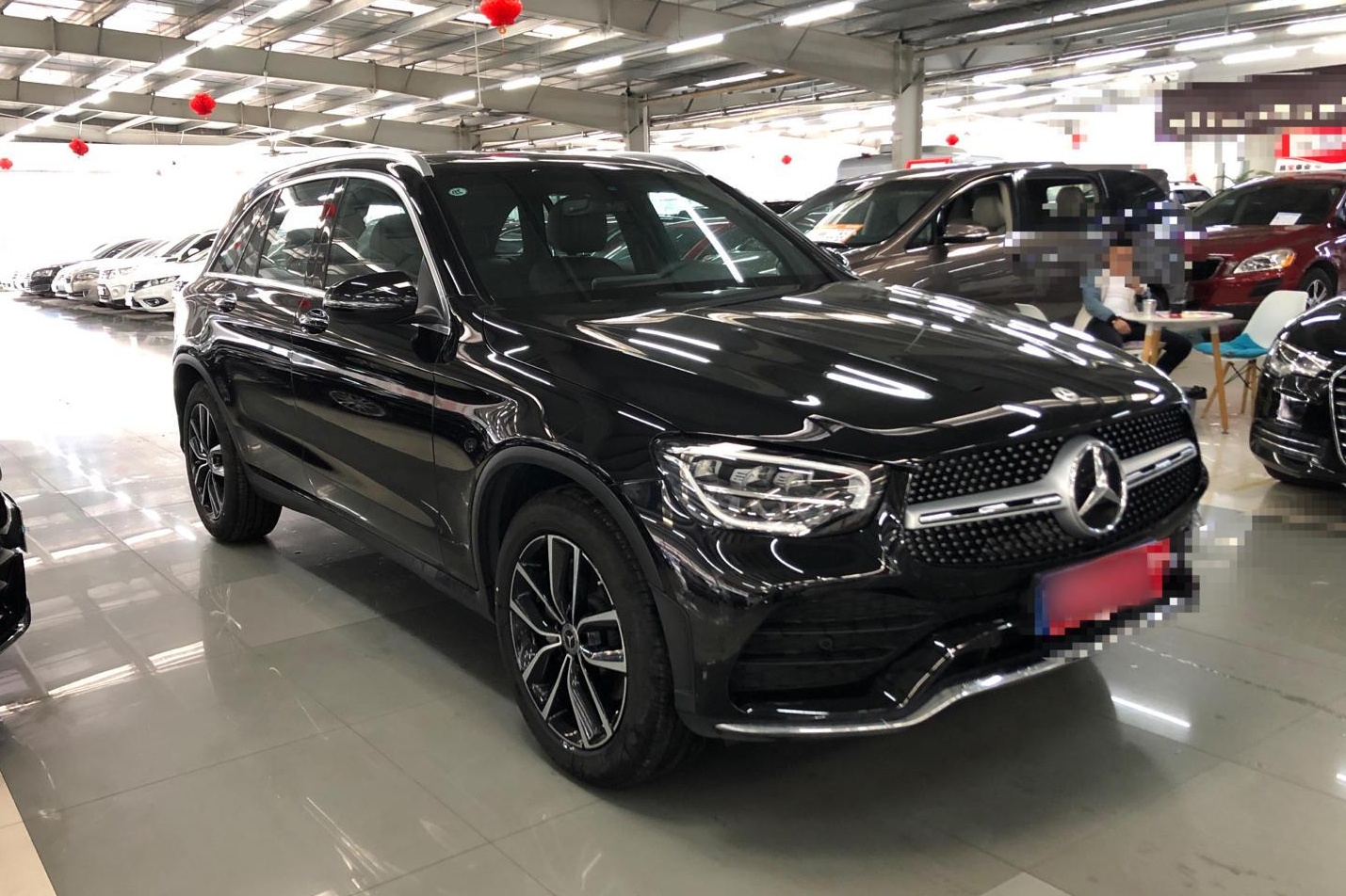 奔驰GLC级 2022款 改款 GLC 260 L 4MATIC 豪华型