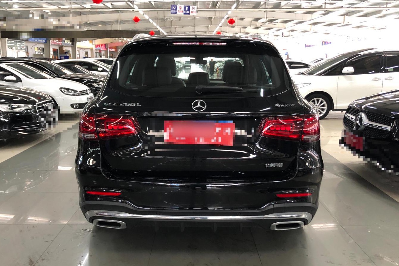 奔驰GLC级 2022款 改款 GLC 260 L 4MATIC 豪华型