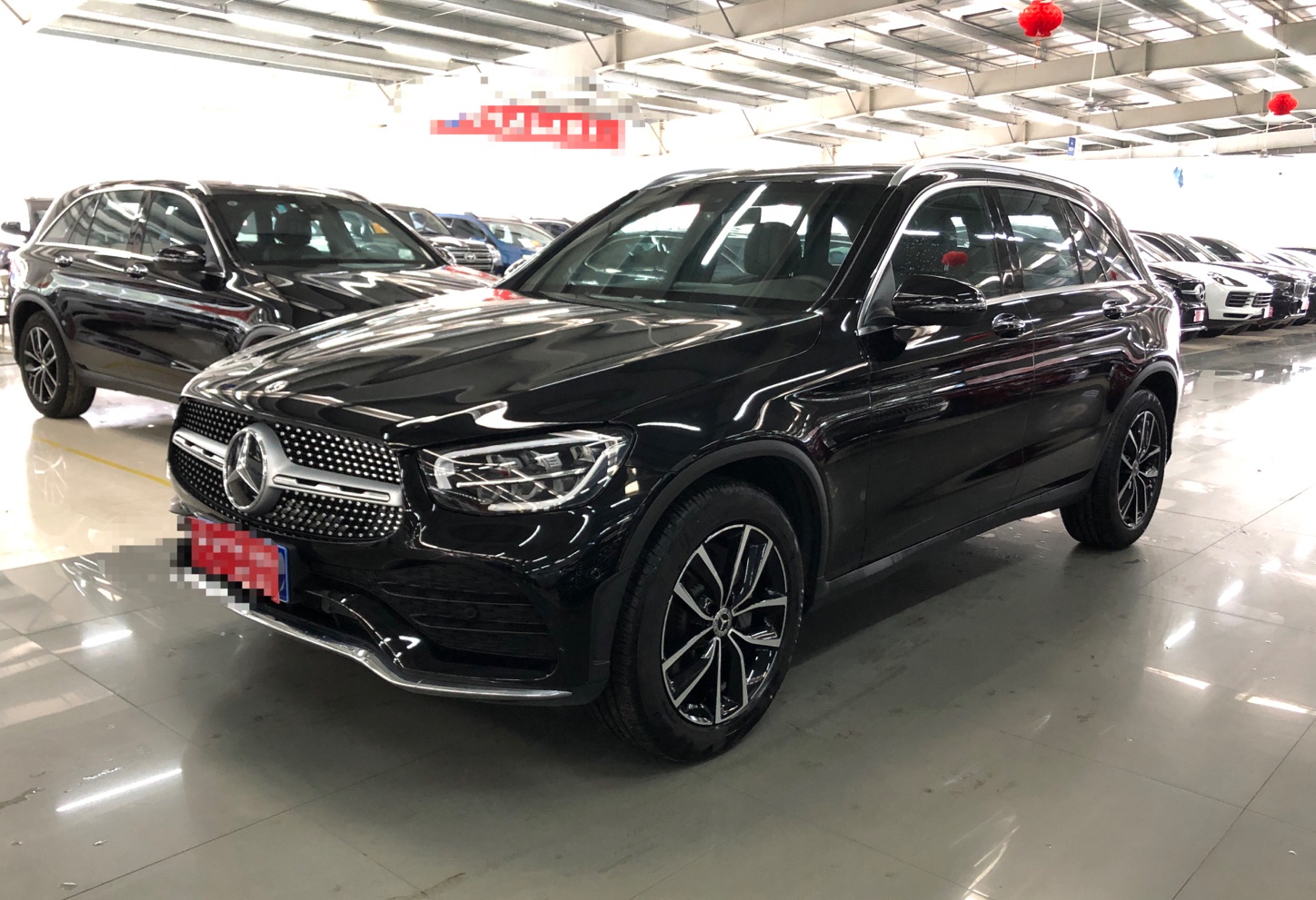 奔驰GLC级 2022款 改款 GLC 260 L 4MATIC 豪华型