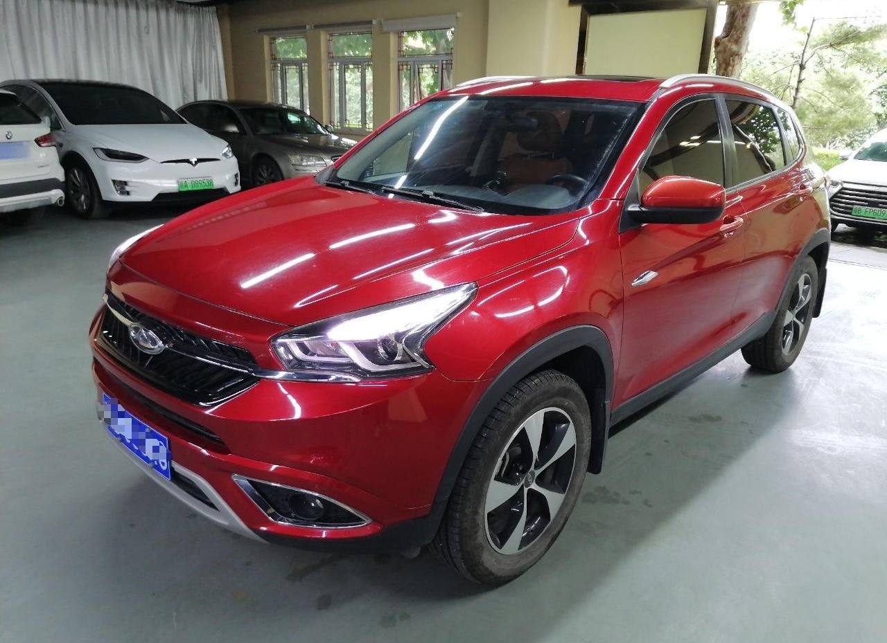 奇瑞 瑞虎7 2016款 2.0L CVT耀目版