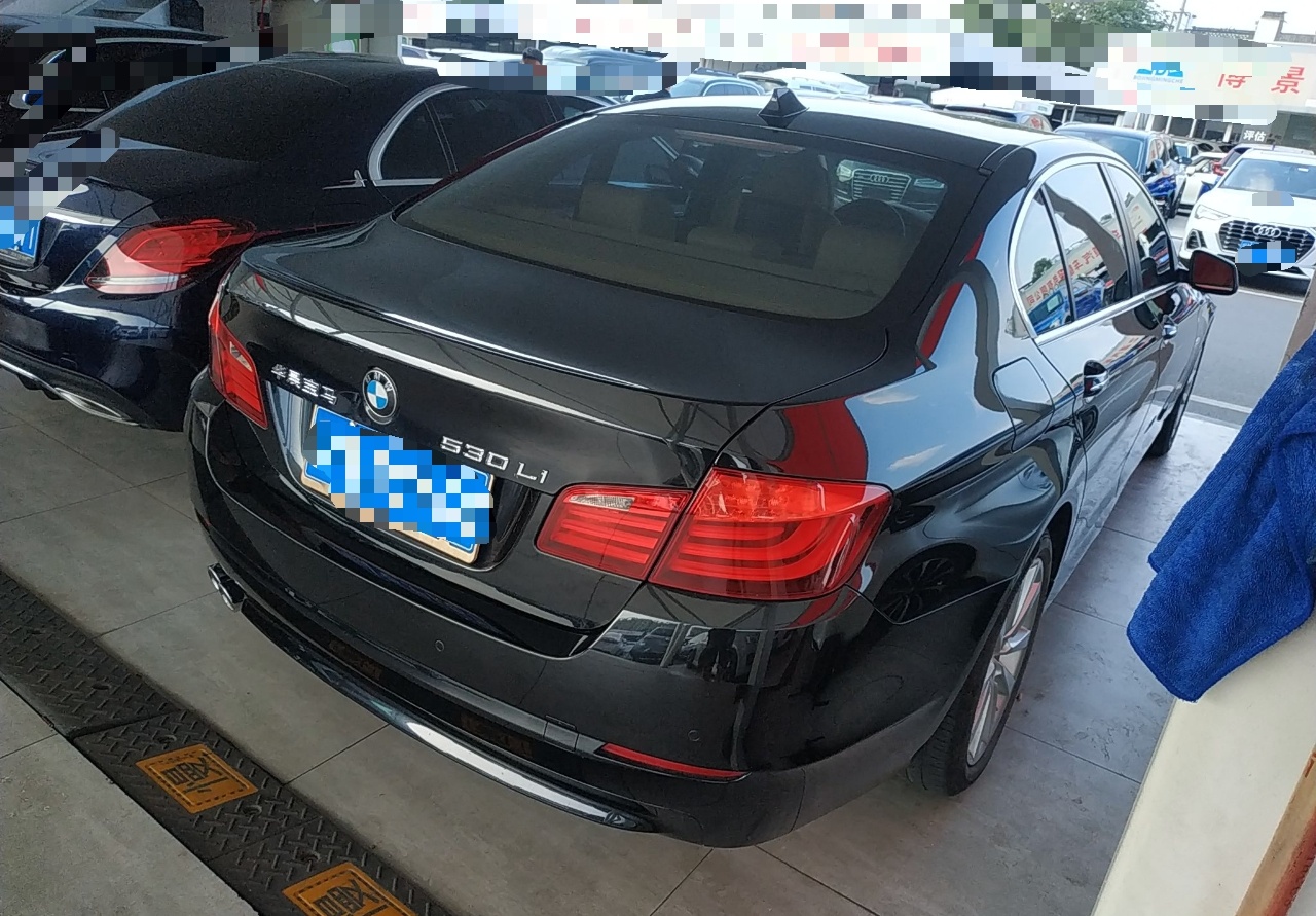 宝马5系 2013款 530Li 豪华型