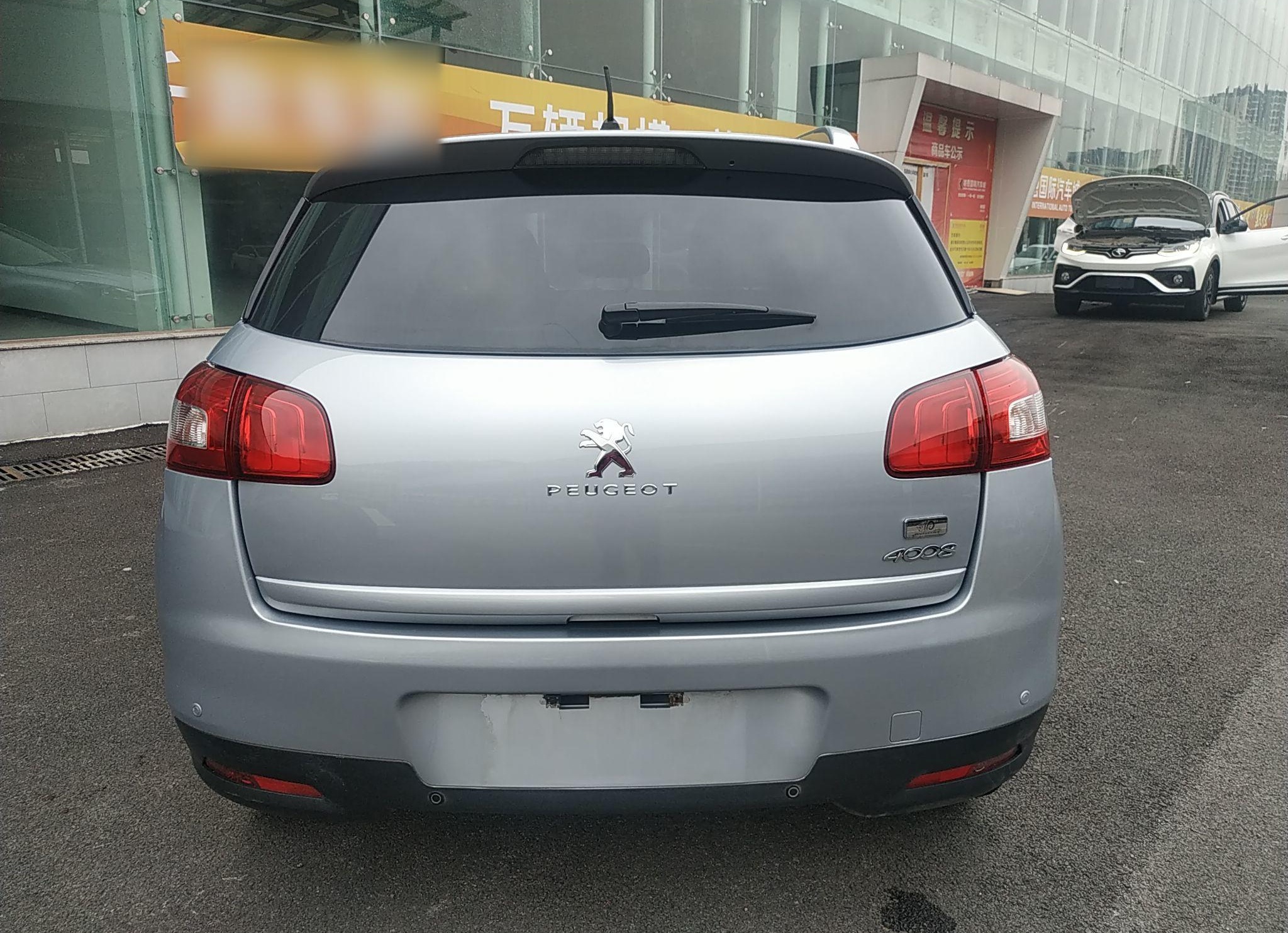 标致4008 2013款 2.0L 四驱时尚型(进口)