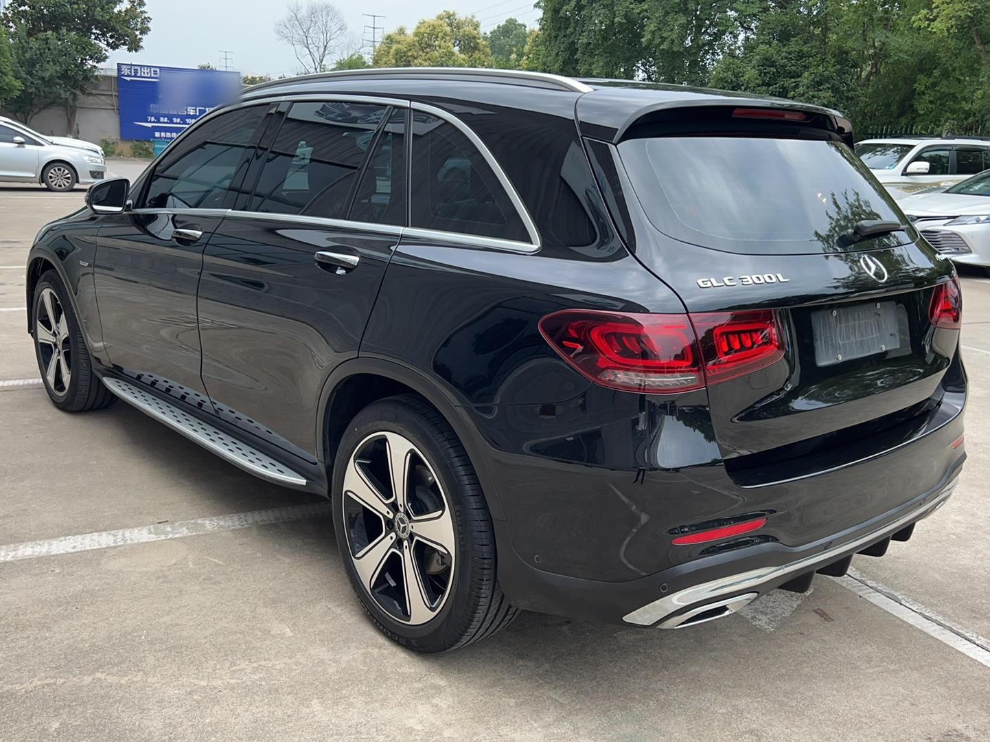 奔驰GLC级 2022款 改款 GLC 300 L 4MATIC 动感型