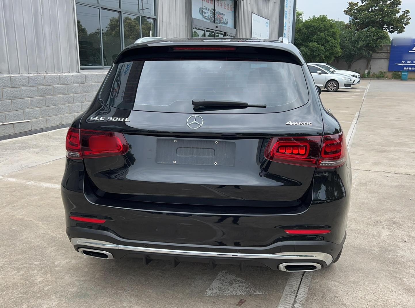 奔驰GLC级 2022款 改款 GLC 300 L 4MATIC 动感型