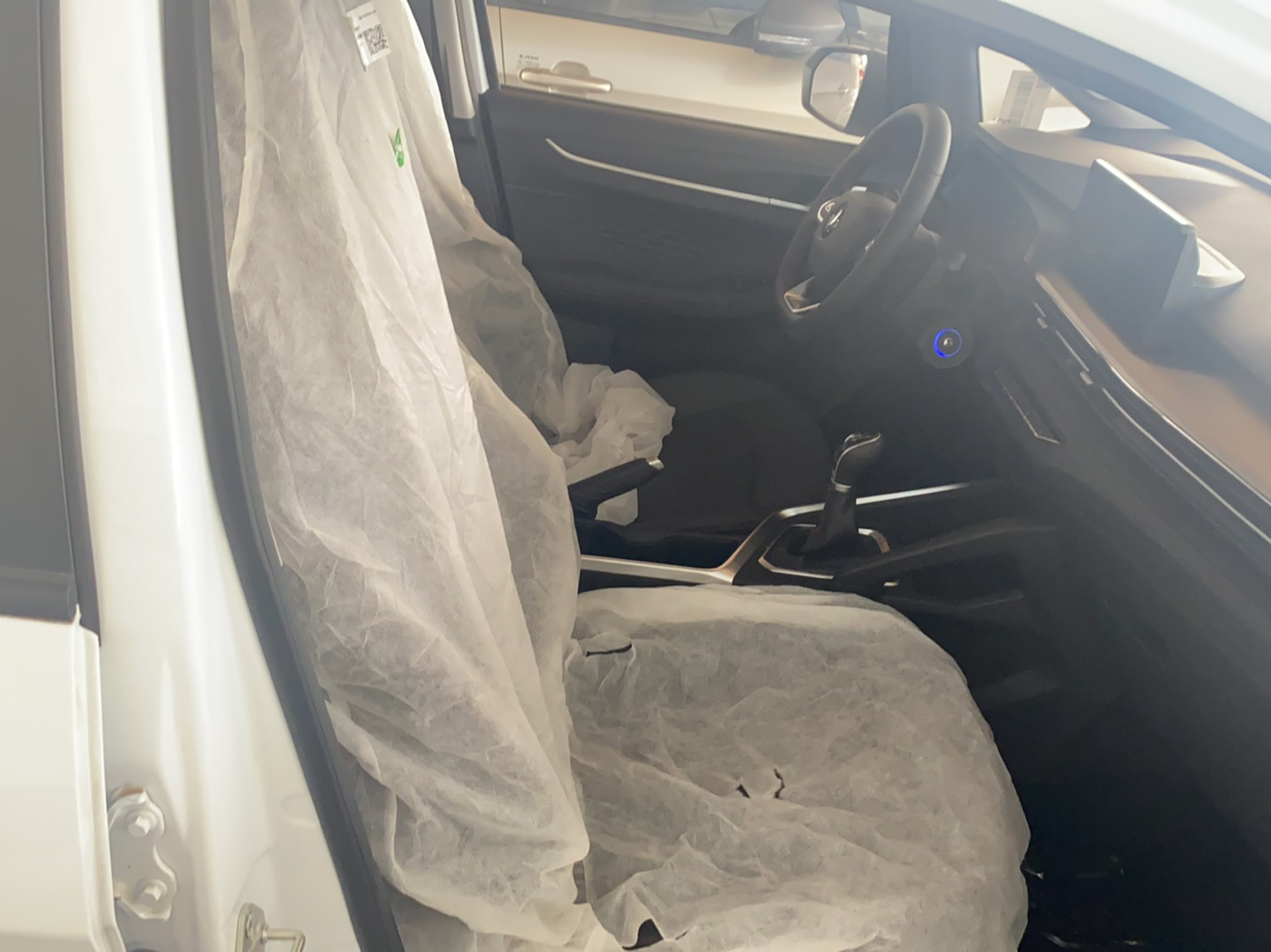 睿蓝汽车X3 PRO 2022款 1.5L 手动小萌