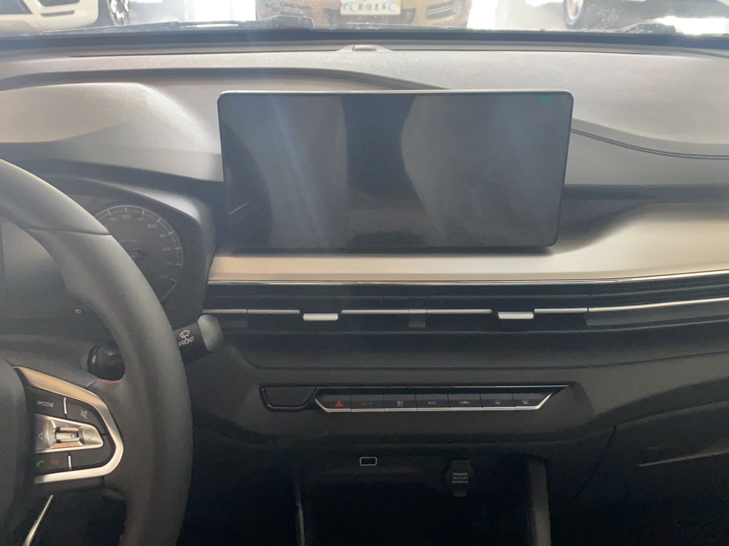 睿蓝汽车X3 PRO 2022款 1.5L 手动小萌