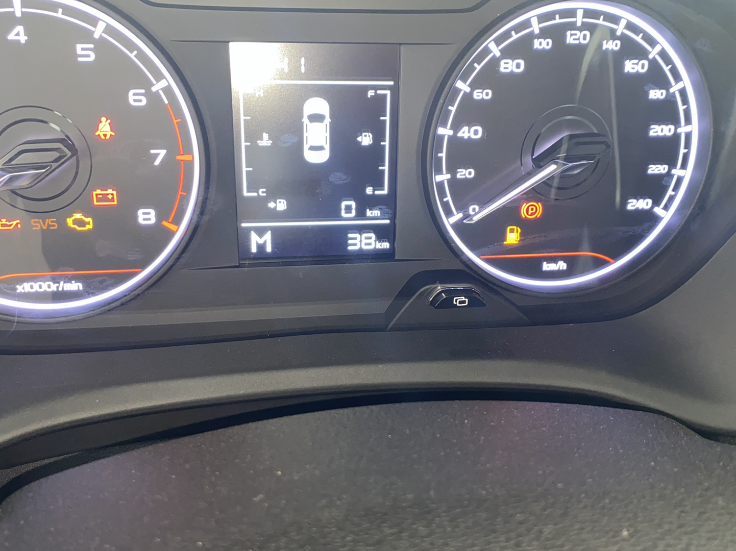 睿蓝汽车X3 PRO 2022款 1.5L 手动小萌