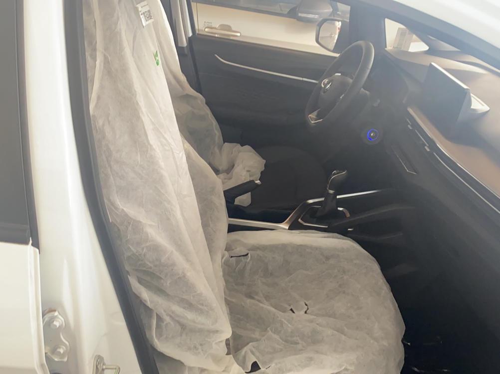 睿蓝汽车X3 PRO 2022款 1.5L 手动小萌