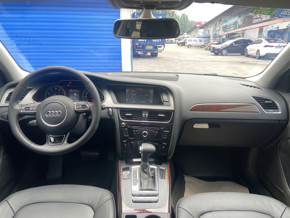 奥迪A4L 2013款 35 TFSI 自动舒适型