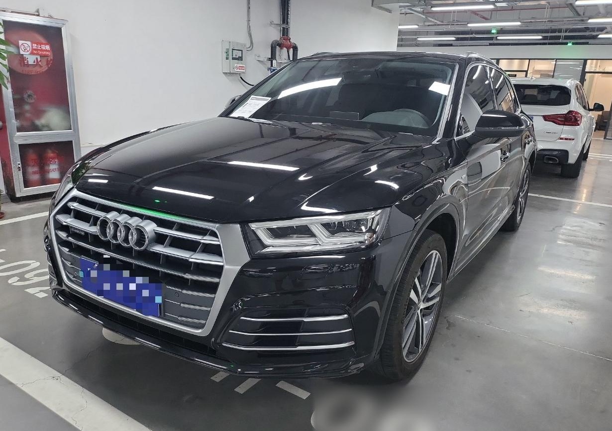 奥迪Q5L 2020款 45 TFSI 尊享时尚型