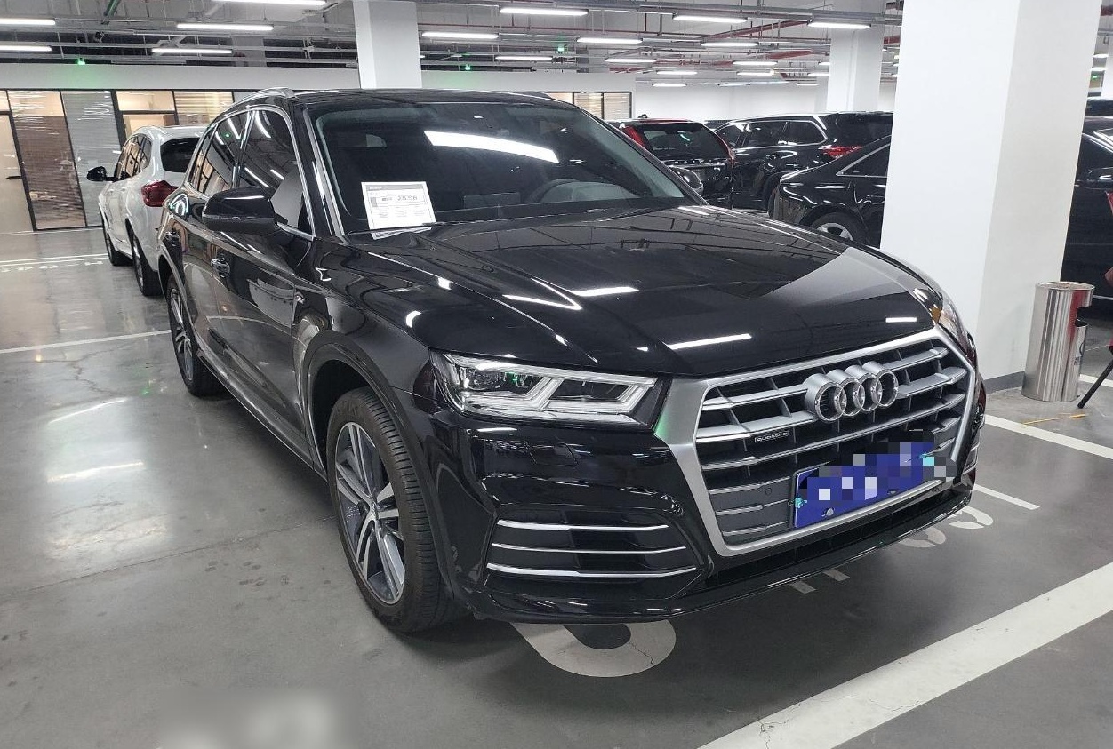 奥迪Q5L 2020款 45 TFSI 尊享时尚型