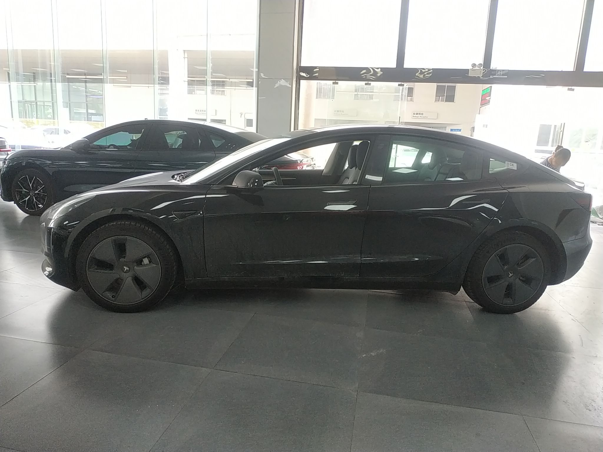 特斯拉 Model 3 2022款 后轮驱动版