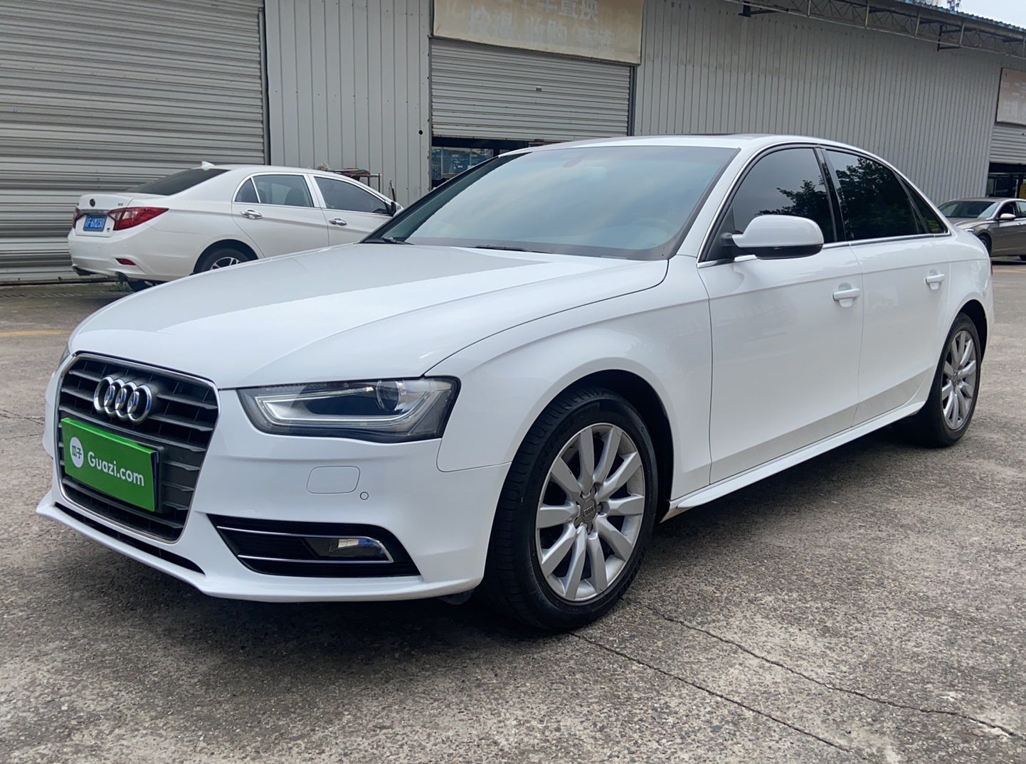 奥迪A4L 2013款 35 TFSI 自动舒适型